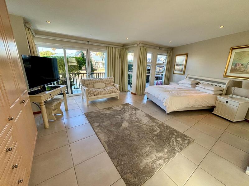 6 Bedroom Property for Sale in Marina Martinique Eastern Cape